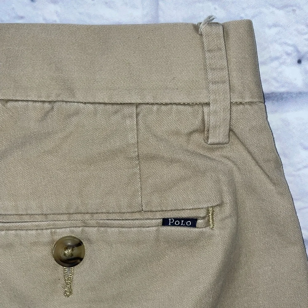 Polo by Ralph Lauren Ivory Men Shorts. Size 32